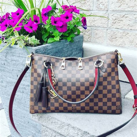 louis vuitton purse near me|Louis Vuitton store locator.